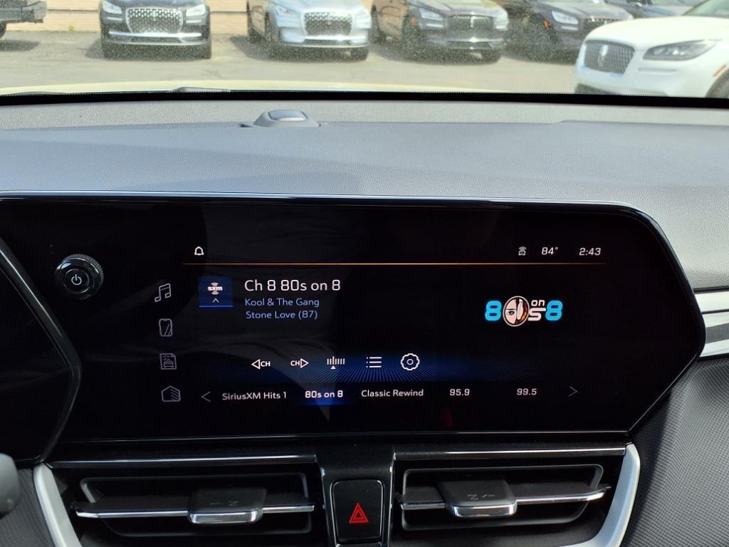 used 2025 Chevrolet TrailBlazer car, priced at $29,663