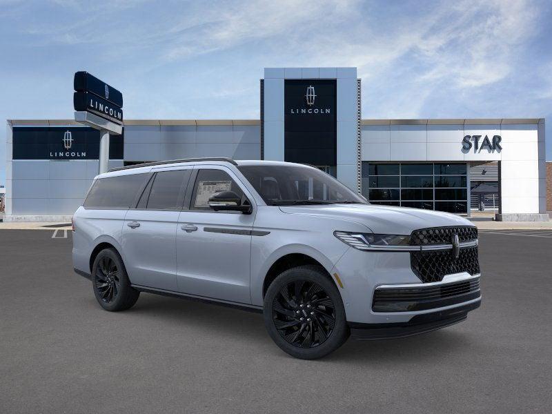 new 2025 Lincoln Navigator L car, priced at $102,495