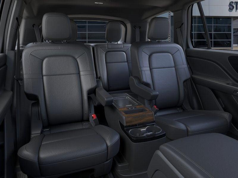 new 2025 Lincoln Aviator car, priced at $68,126