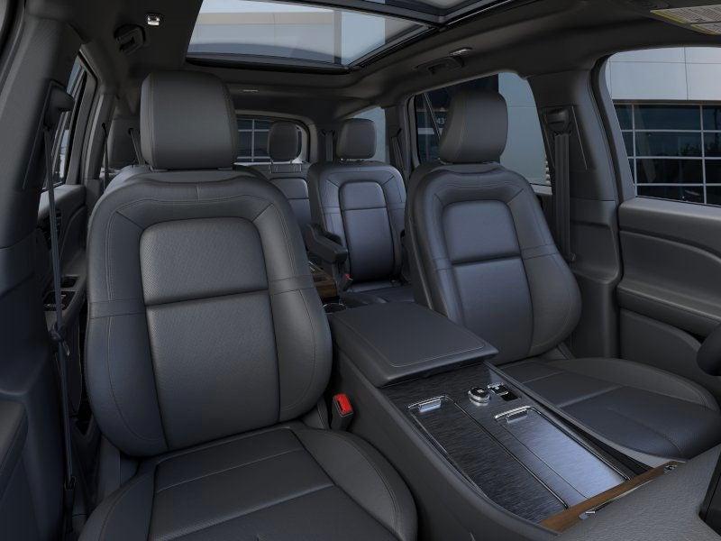 new 2025 Lincoln Aviator car, priced at $68,126