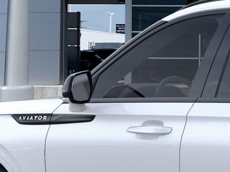 new 2025 Lincoln Aviator car, priced at $68,841