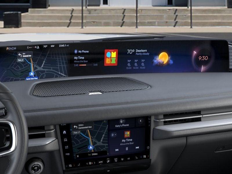 new 2025 Lincoln Navigator L car, priced at $99,681