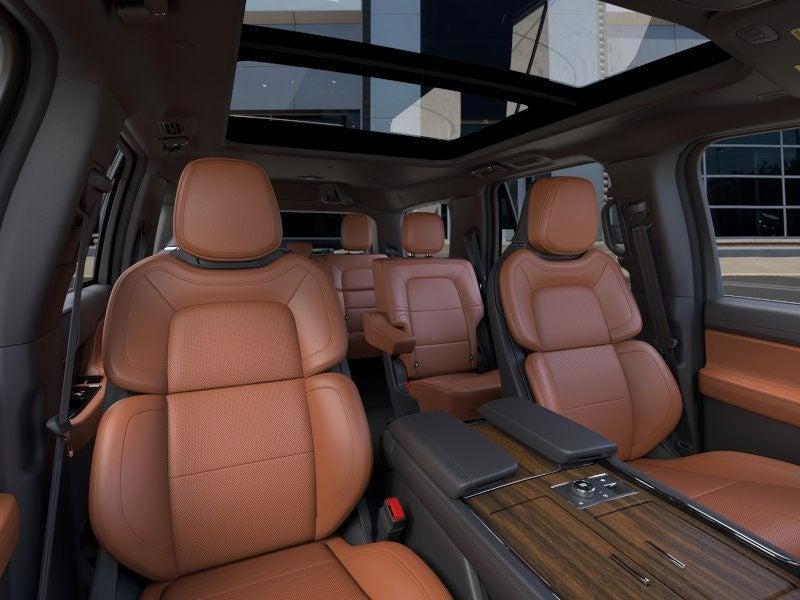 new 2022 Lincoln Navigator car, priced at $95,690