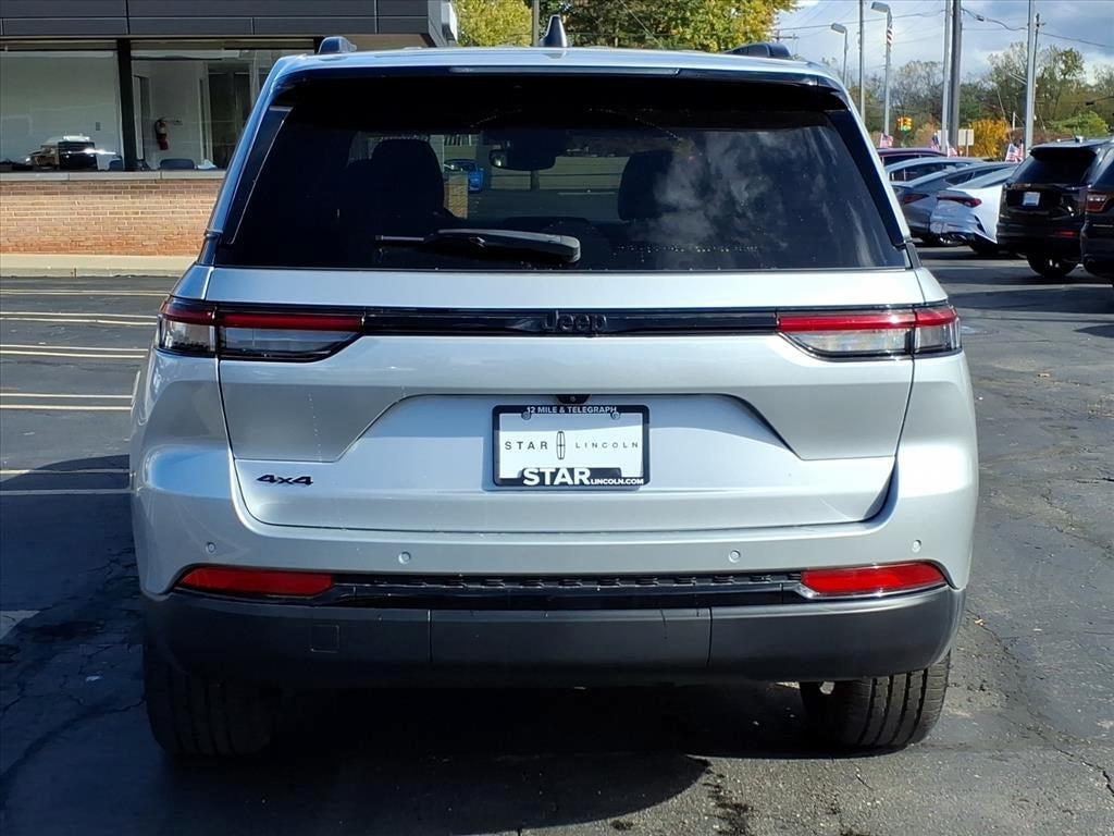 used 2023 Jeep Grand Cherokee car, priced at $34,995