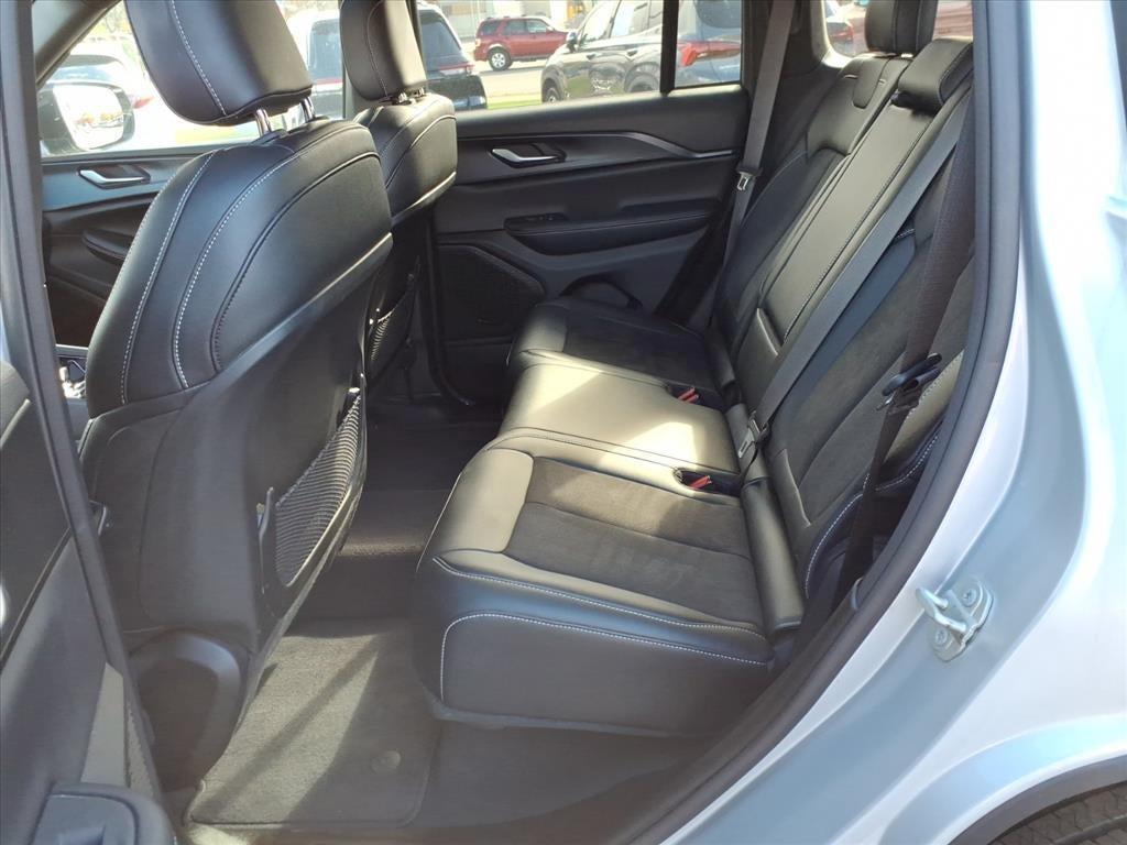 used 2023 Jeep Grand Cherokee car, priced at $34,995