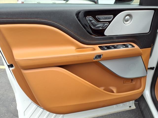 new 2024 Lincoln Aviator car, priced at $82,075