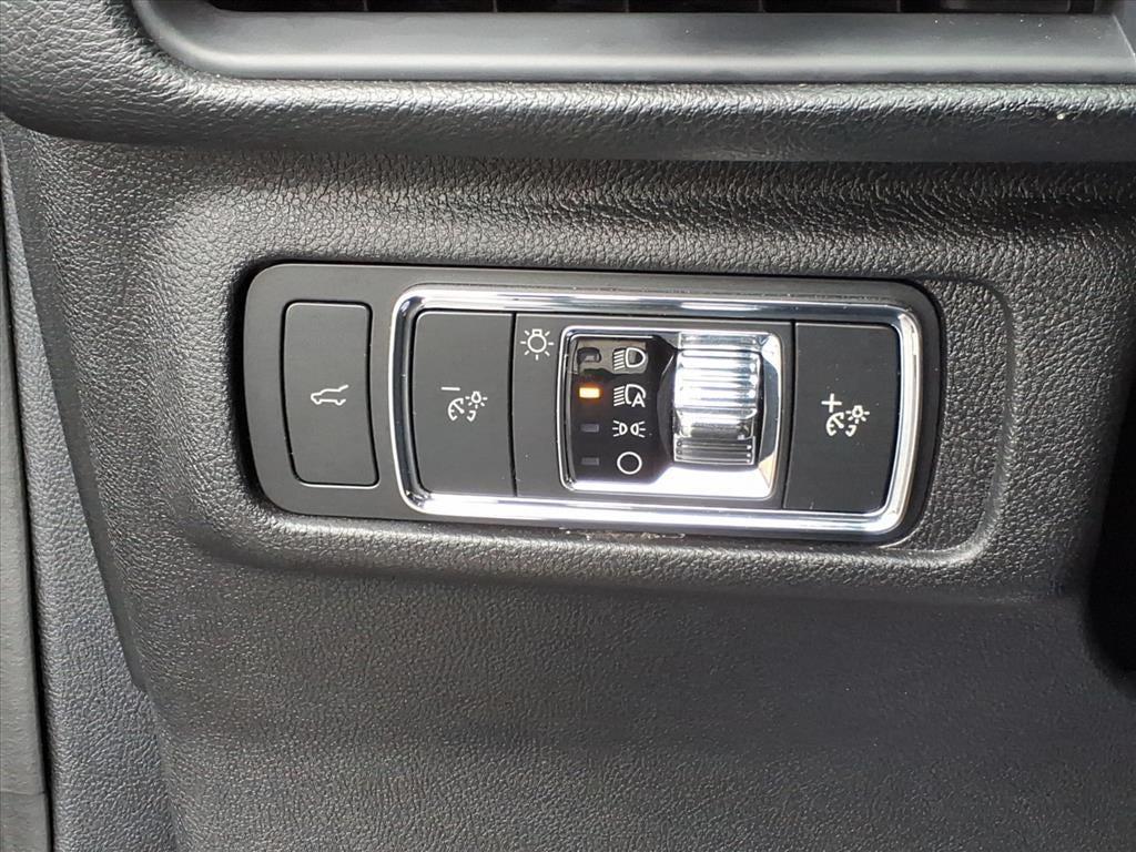 used 2022 Lincoln Corsair car, priced at $32,995