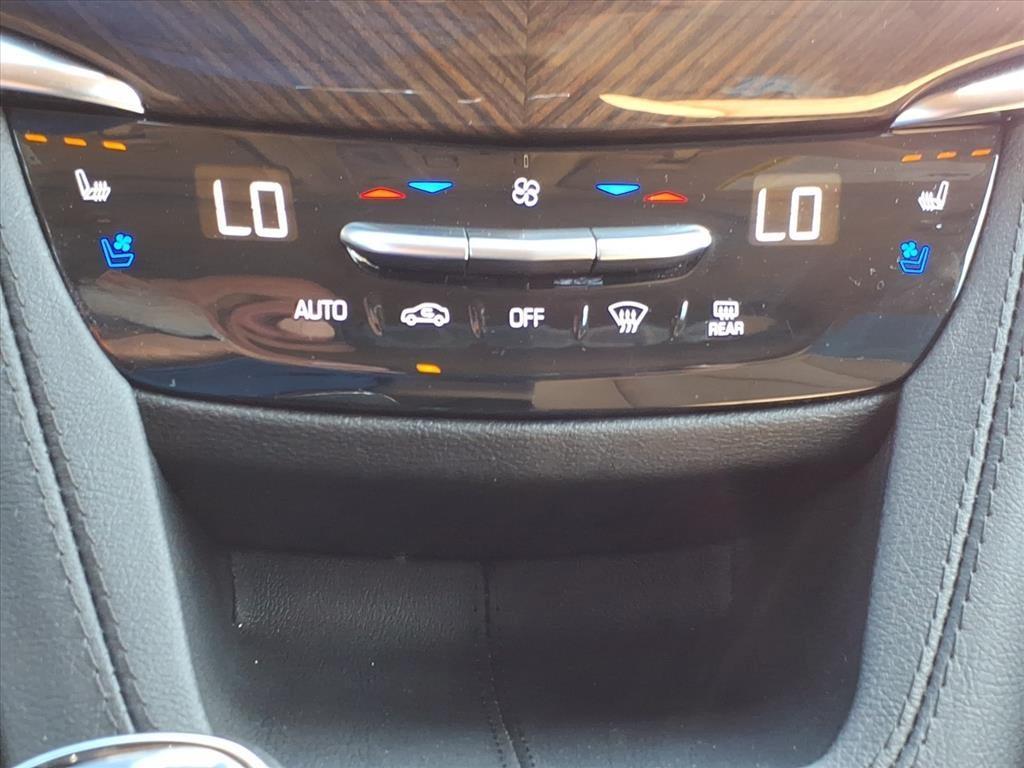 used 2024 Cadillac XT6 car, priced at $46,195