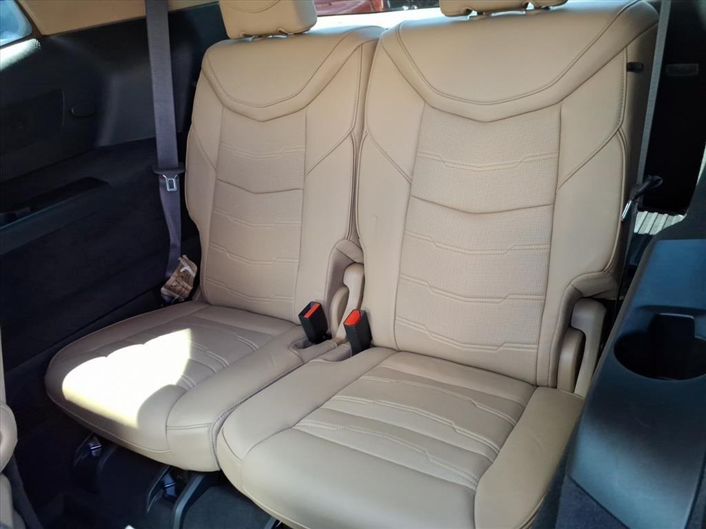 used 2024 Cadillac XT6 car, priced at $46,195