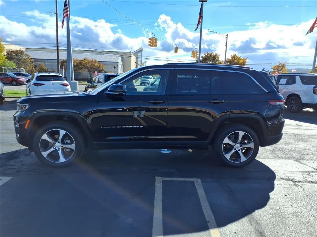 used 2023 Jeep Grand Cherokee car, priced at $34,995