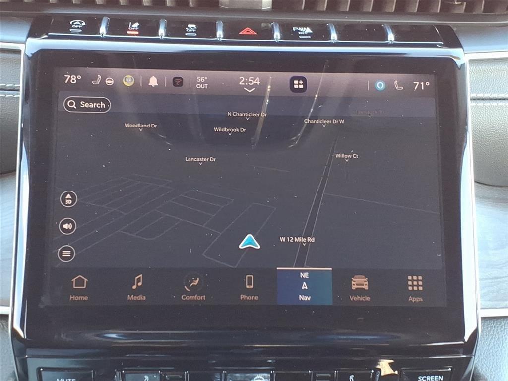 used 2023 Jeep Grand Cherokee car, priced at $34,995