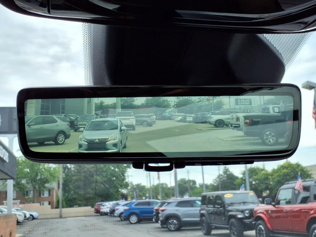 used 2023 Jeep Grand Cherokee car, priced at $40,995