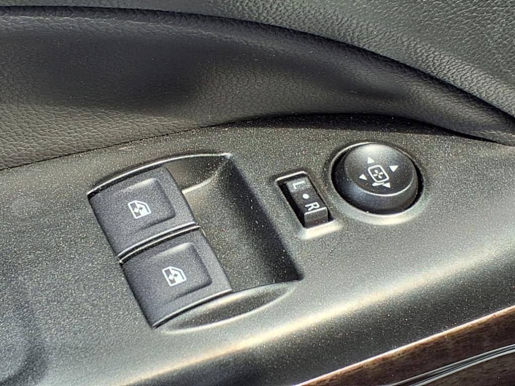 used 2022 GMC Canyon car, priced at $26,495