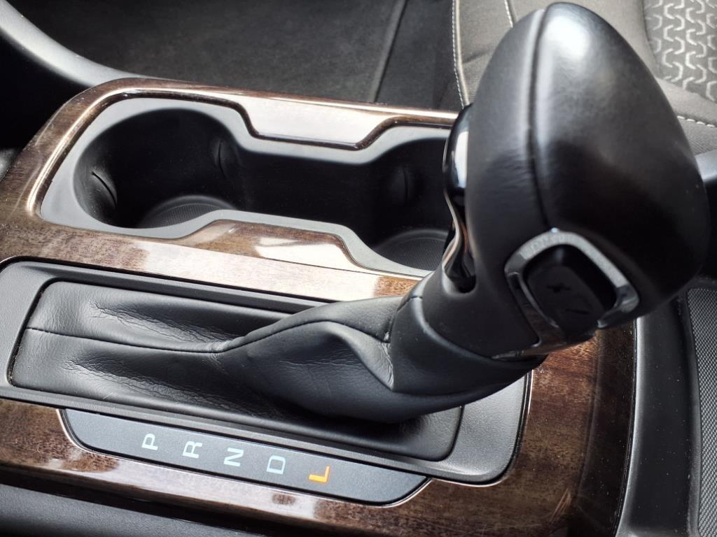 used 2022 GMC Canyon car, priced at $29,495