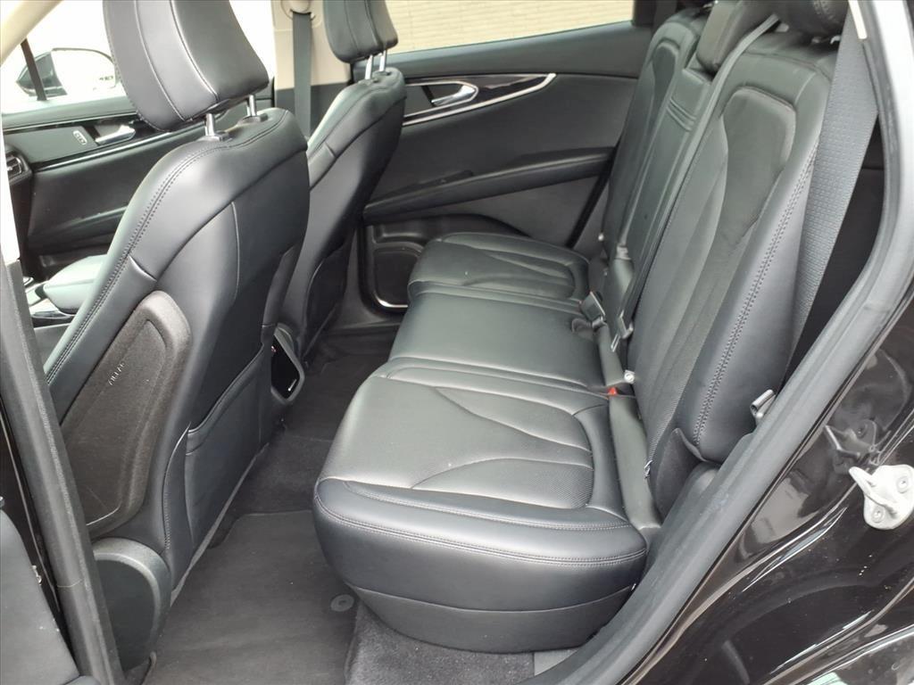 used 2022 Lincoln Nautilus car, priced at $35,995