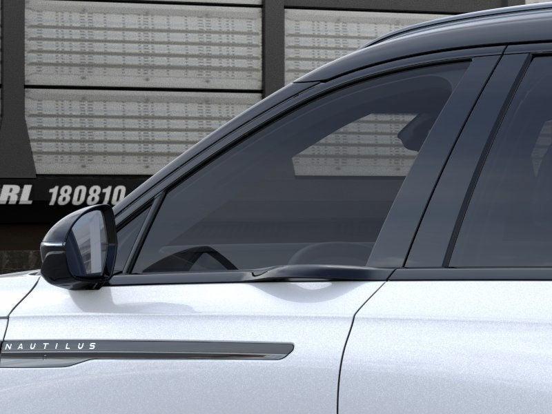 new 2025 Lincoln Nautilus car, priced at $65,221