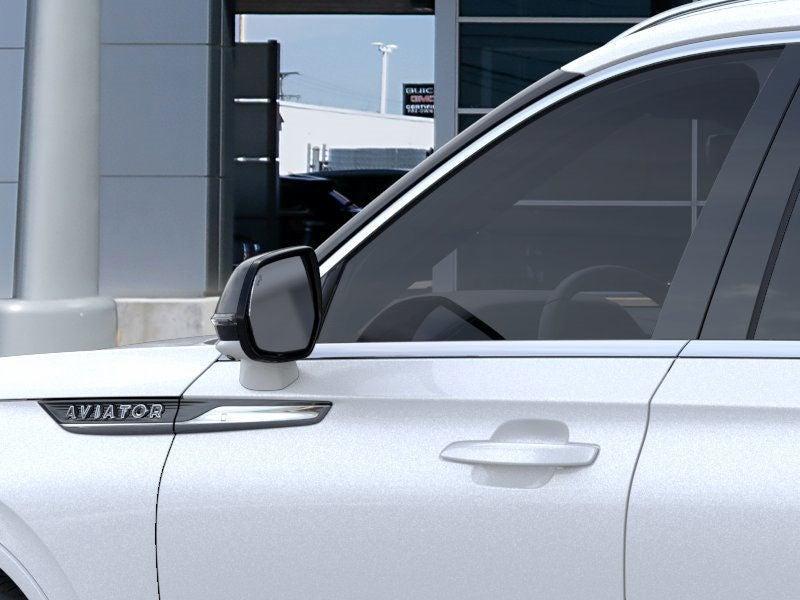 new 2025 Lincoln Aviator car, priced at $81,881