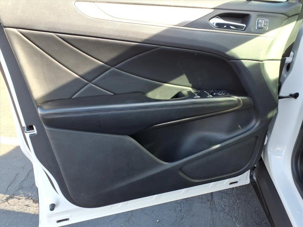 used 2018 Lincoln MKC car, priced at $16,895