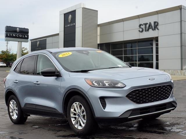 used 2022 Ford Escape car, priced at $16,268