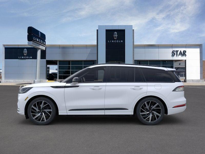 new 2025 Lincoln Aviator car, priced at $93,625