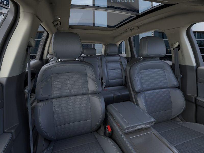 new 2025 Lincoln Nautilus car, priced at $63,923
