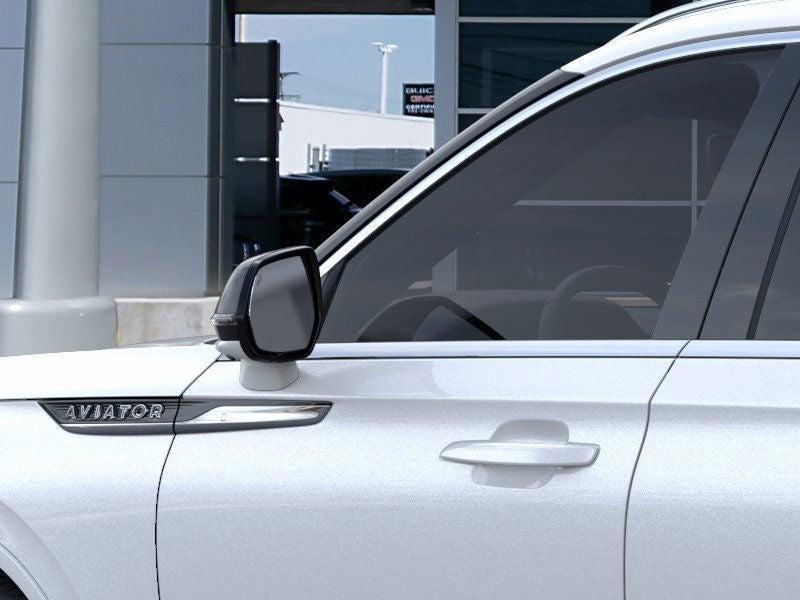 new 2025 Lincoln Aviator car, priced at $83,108