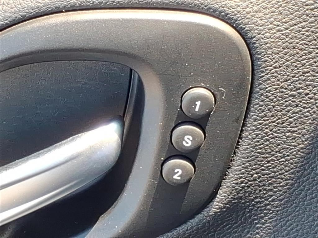 used 2022 Jeep Cherokee car, priced at $26,229