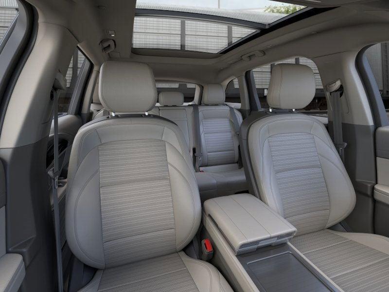new 2025 Lincoln Nautilus car, priced at $62,491