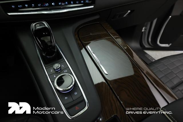 used 2023 Cadillac Escalade ESV car, priced at $77,999