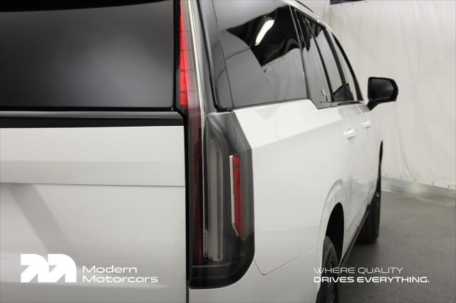 used 2023 Cadillac Escalade ESV car, priced at $77,999