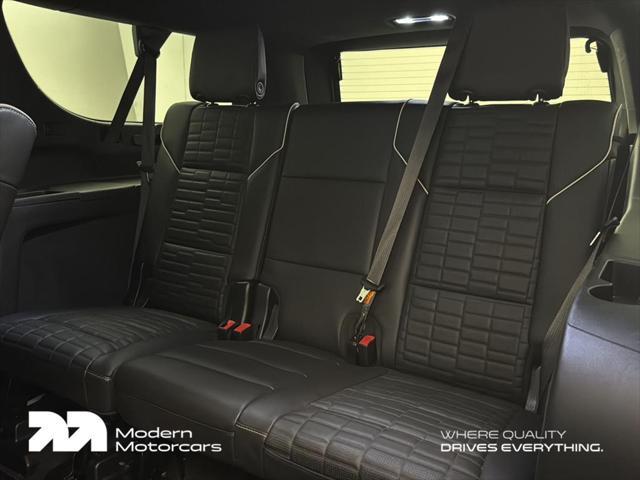 used 2023 Cadillac Escalade ESV car, priced at $78,999