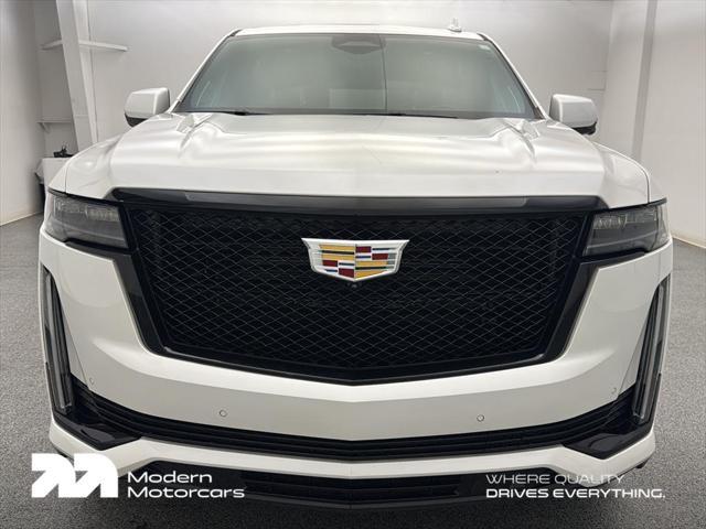 used 2023 Cadillac Escalade ESV car, priced at $78,999
