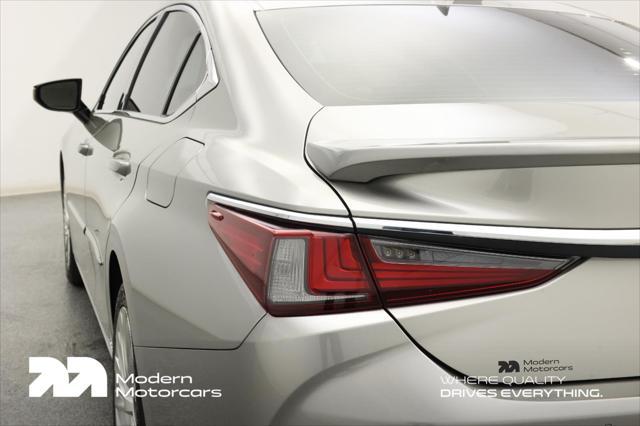 used 2021 Lexus ES 300h car, priced at $34,999