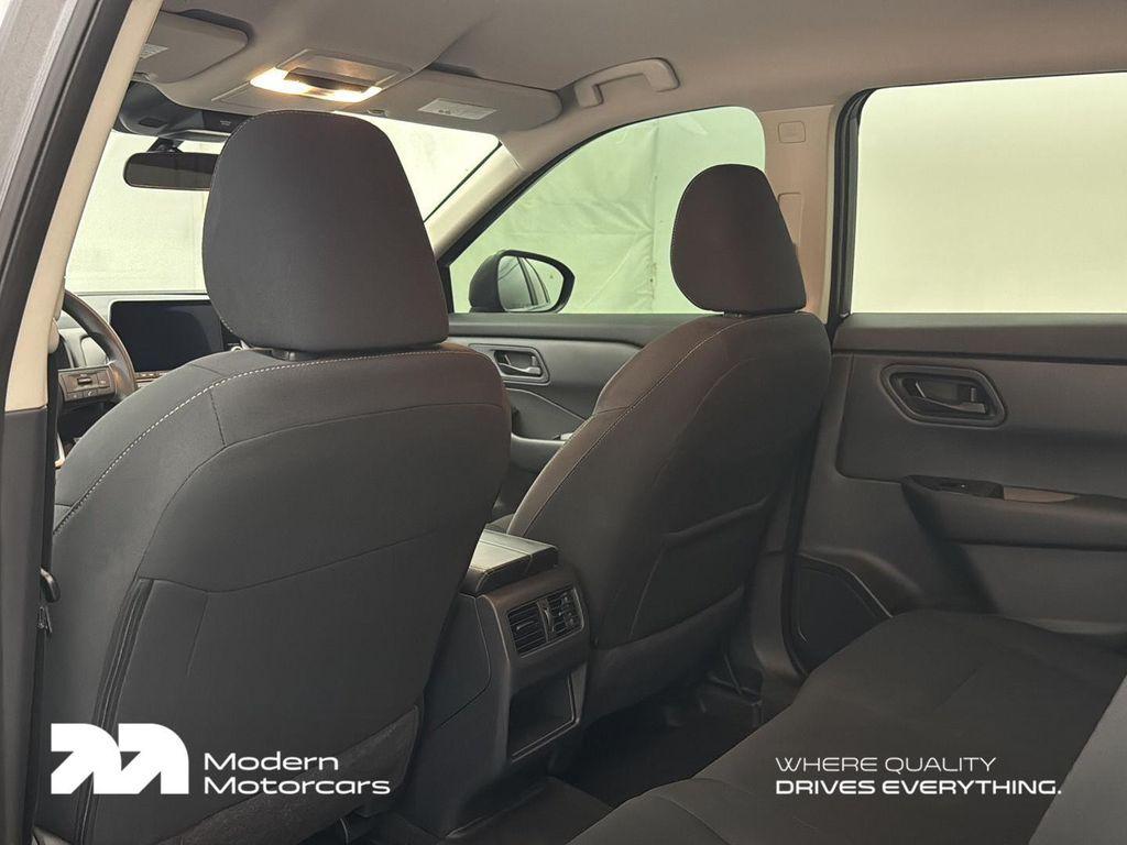 used 2024 Nissan Rogue car, priced at $23,999