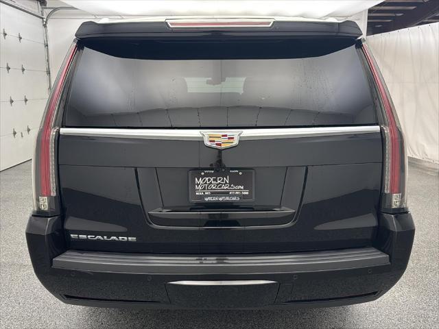 used 2020 Cadillac Escalade ESV car, priced at $34,999