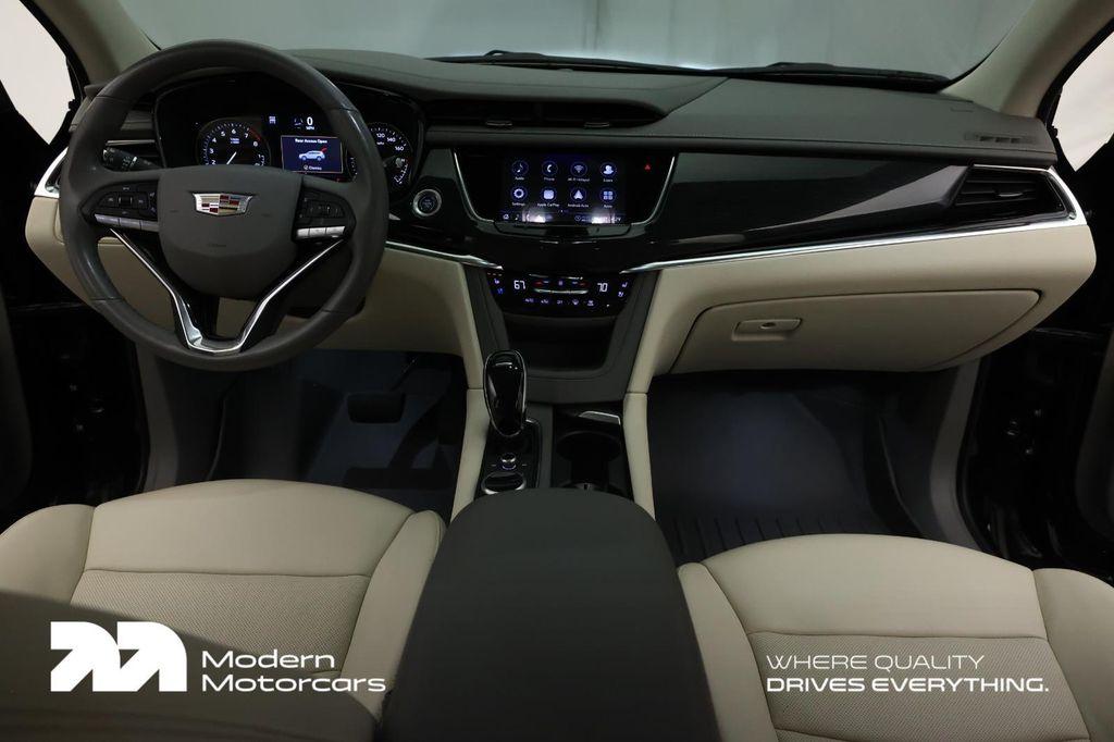 used 2022 Cadillac XT6 car, priced at $36,443