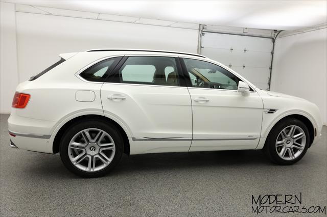 used 2020 Bentley Bentayga Hybrid car, priced at $99,999