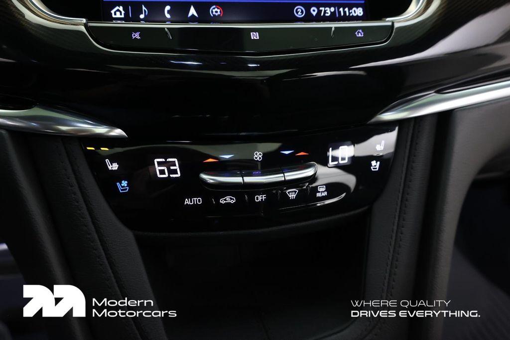 used 2020 Cadillac XT6 car, priced at $34,999