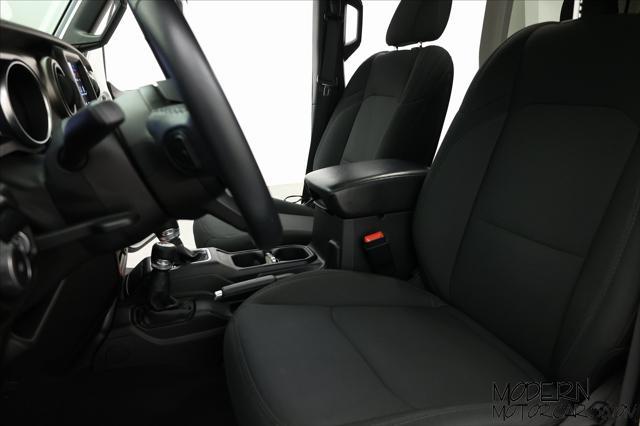 used 2021 Jeep Wrangler Unlimited car, priced at $31,999