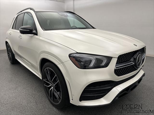 used 2022 Mercedes-Benz GLE 580 car, priced at $72,999