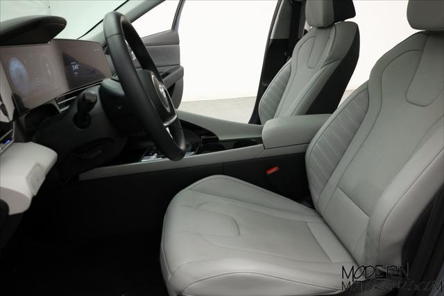 used 2023 Hyundai Elantra car, priced at $21,999