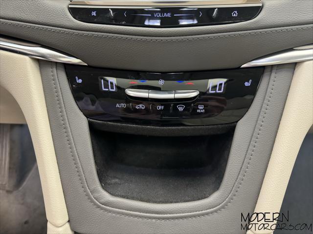 used 2017 Cadillac XT5 car, priced at $19,999