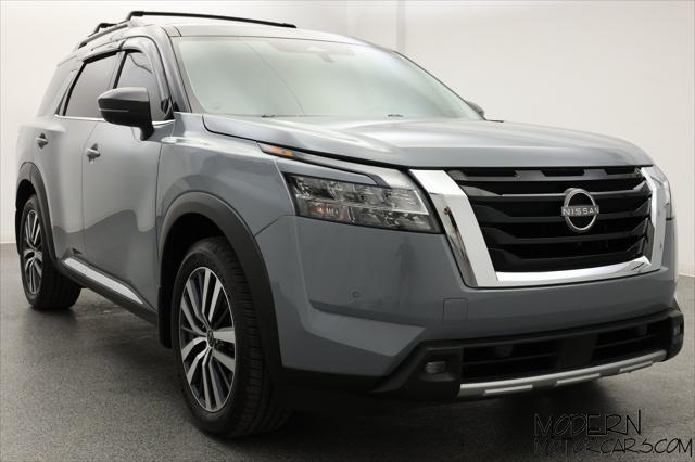 used 2022 Nissan Pathfinder car, priced at $33,999