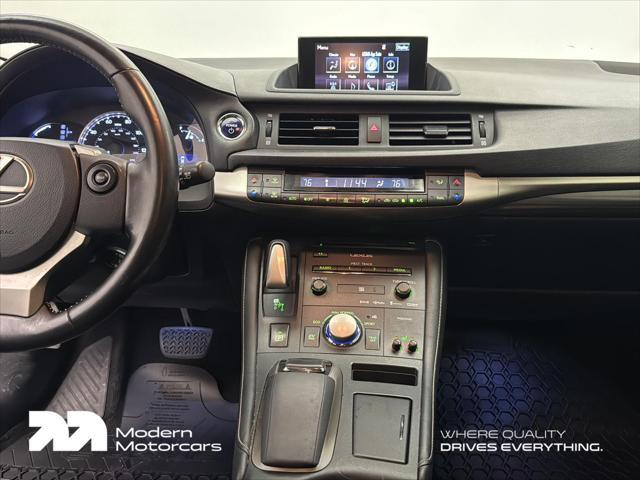 used 2017 Lexus CT 200h car, priced at $17,999