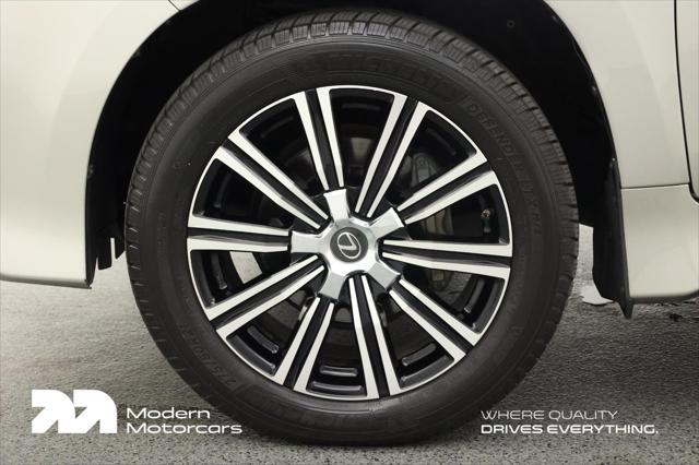 used 2019 Lexus LX 570 car, priced at $58,999