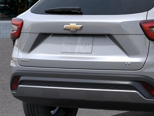 new 2025 Chevrolet Trax car