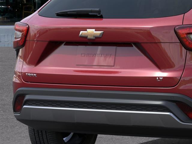 new 2025 Chevrolet Trax car