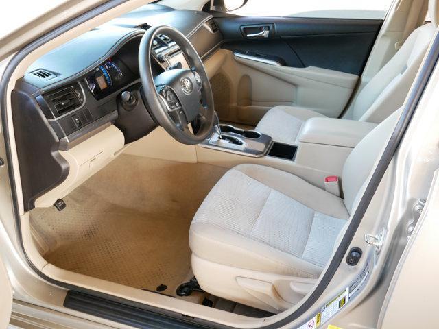 used 2014 Toyota Camry Hybrid car, priced at $14,900