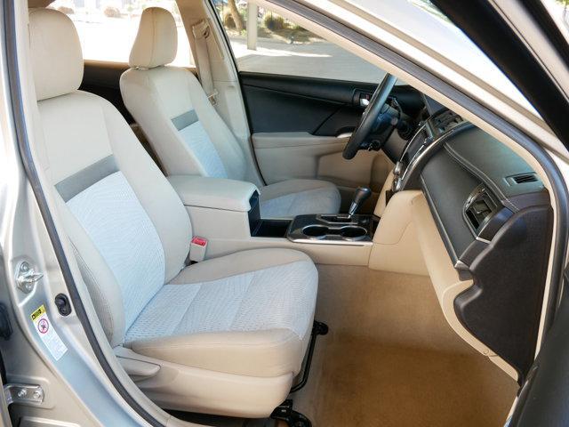 used 2014 Toyota Camry Hybrid car, priced at $14,900