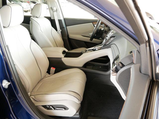 used 2024 Acura RDX car, priced at $39,900